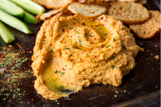 Roasted Garlic Hummus: A garlic lover’s paradise!